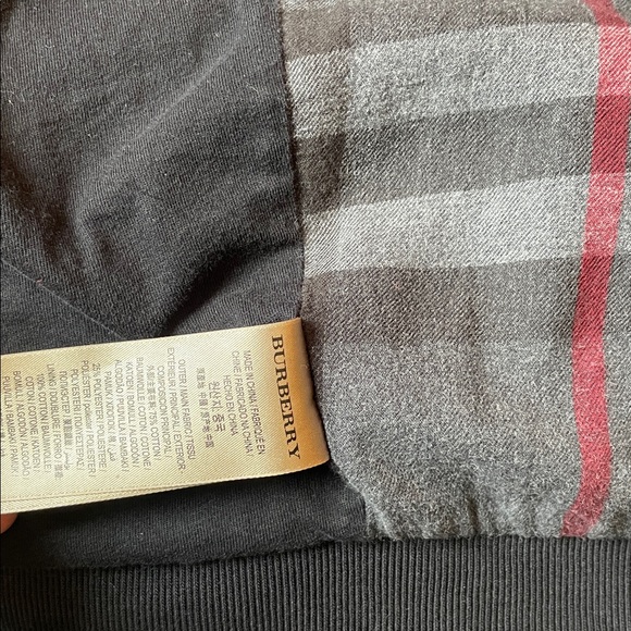 Burberry hoodie thick zip up - Picture 7 of 7